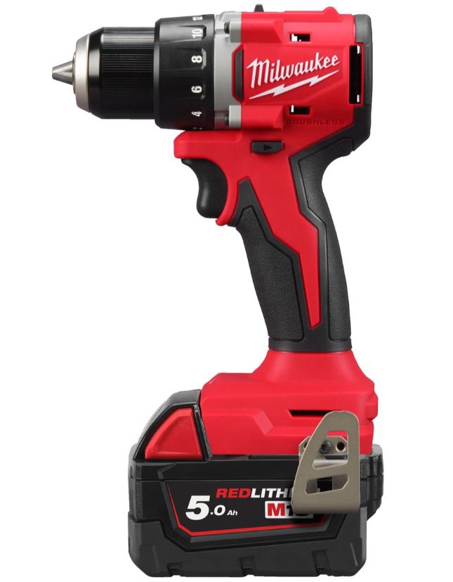 Milwaukee M18BLDDRC-502C Akku-Bohrschrauber 18V 2x 5.0Ah Akku (Koffer+Ladegerät)