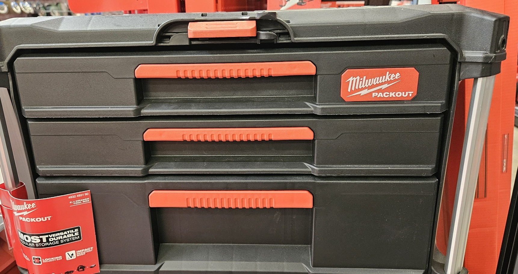 Milwaukee PACKOUT Koffer mit 2+1 Schubladen