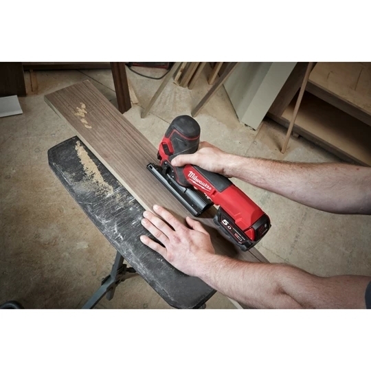 Milwaukee M18FBJS-0X FUEL Akku-Stichsäge in Box Neu